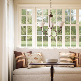 Selby 3 - Light Dimmable Classic / Traditional Chandelier
