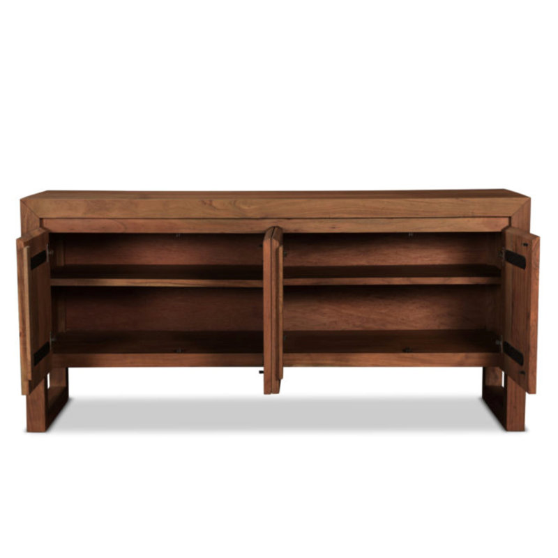 Brooks Buffet, Americano