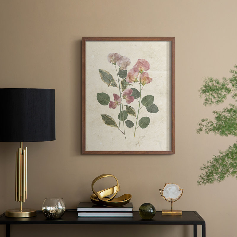 Pressed Arrangement II, reproduction encadrée - bois massif, Noyer, H 30 po x l 24 po