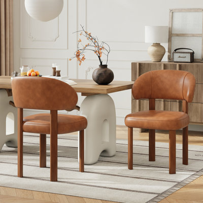 Chaise rembourrée moderne avec dossier incurvé