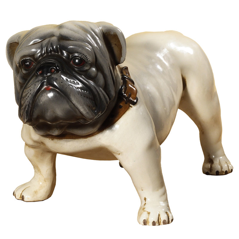 Figurine chien bouledogue
