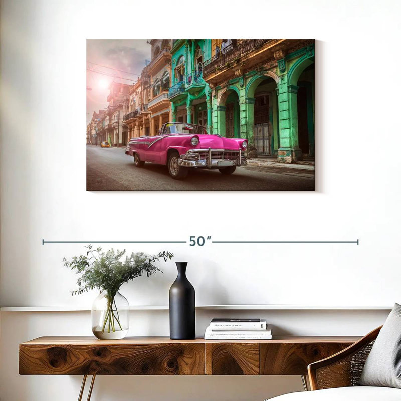 Voiture rose classique Mehar, H 24 po x l 36 po