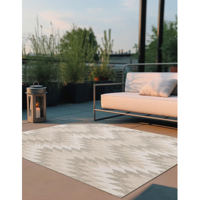 Aucun tapis gris Nykeia