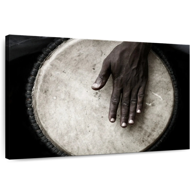Abarca Djembe Drum Player