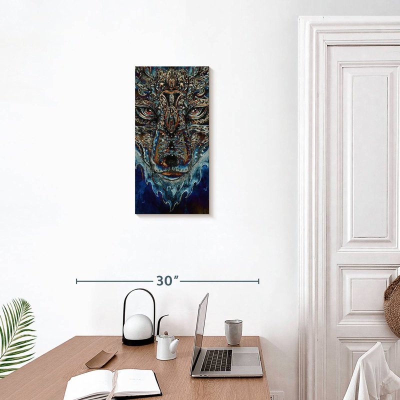 Blue Abstract Wolf, H 24 po x l 12 po