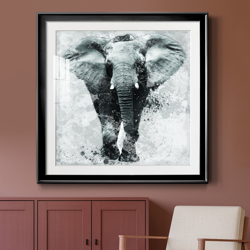 Proud Elephant - peinture encadrée, Papier encadré noir, H 30,5 po x l 30,5 po x P 1,5 po
