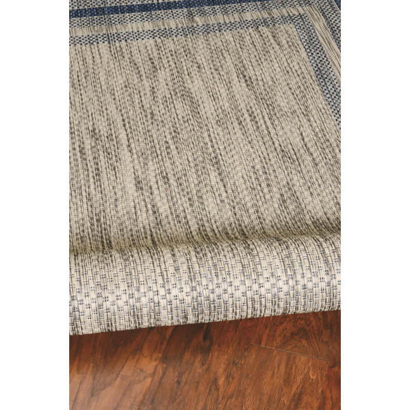 Tapis intérieur / extérieur Ellensburg, Rectangle 3 pi 3 po x 4 pi 11 po, Gris / denim