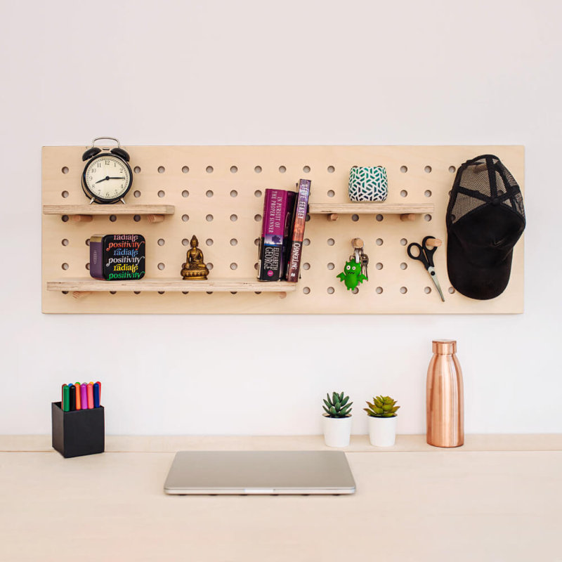 Haggi Pegboard