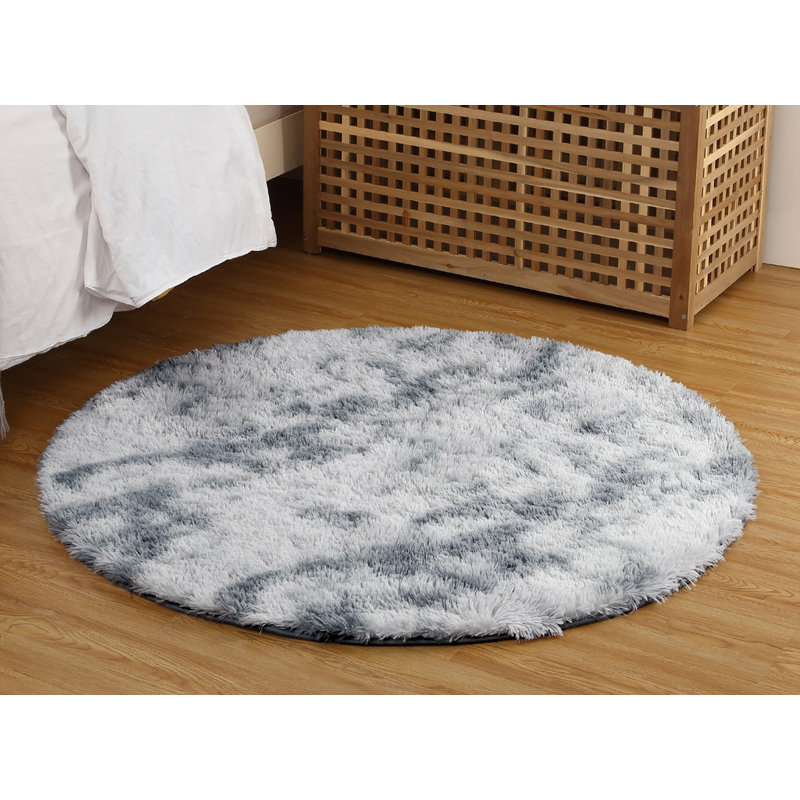 Aaronda Round 120 cm x 120 cm Area Rug