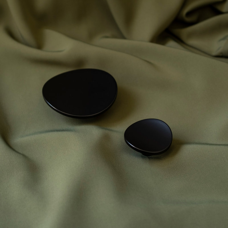 Vale Collection Knob, Matte Black, 1 3/4''