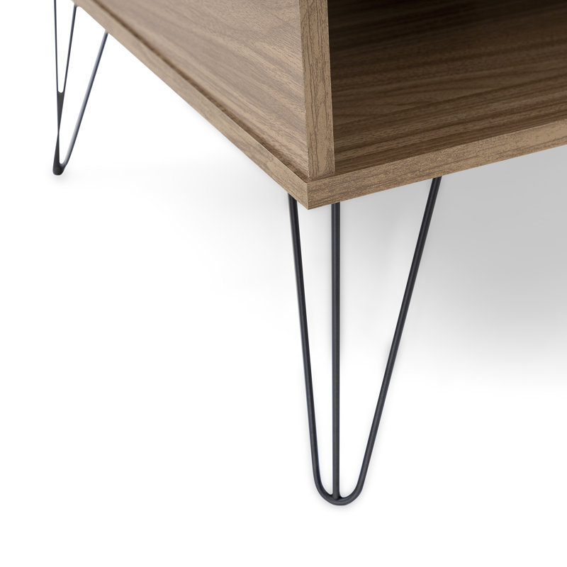 Table basse Oregon avec finition en bois de noyer et pieds en métal