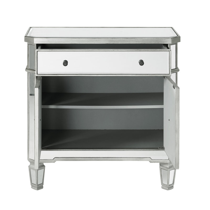 Dasheil Accent Cabinet