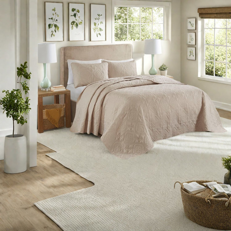 Oversized Reversible Bedding Sets Microfiber Medallion Quilted Home