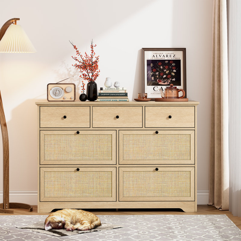 47.24'' W 7 - Drawer Dresser, Nature