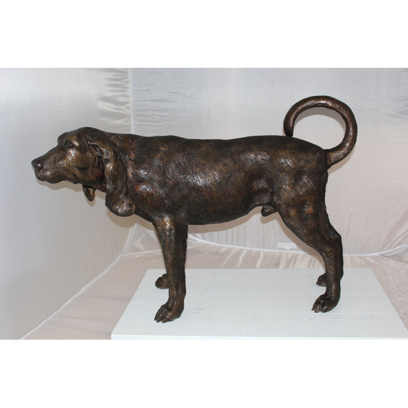 Statue chien Neasa Hound