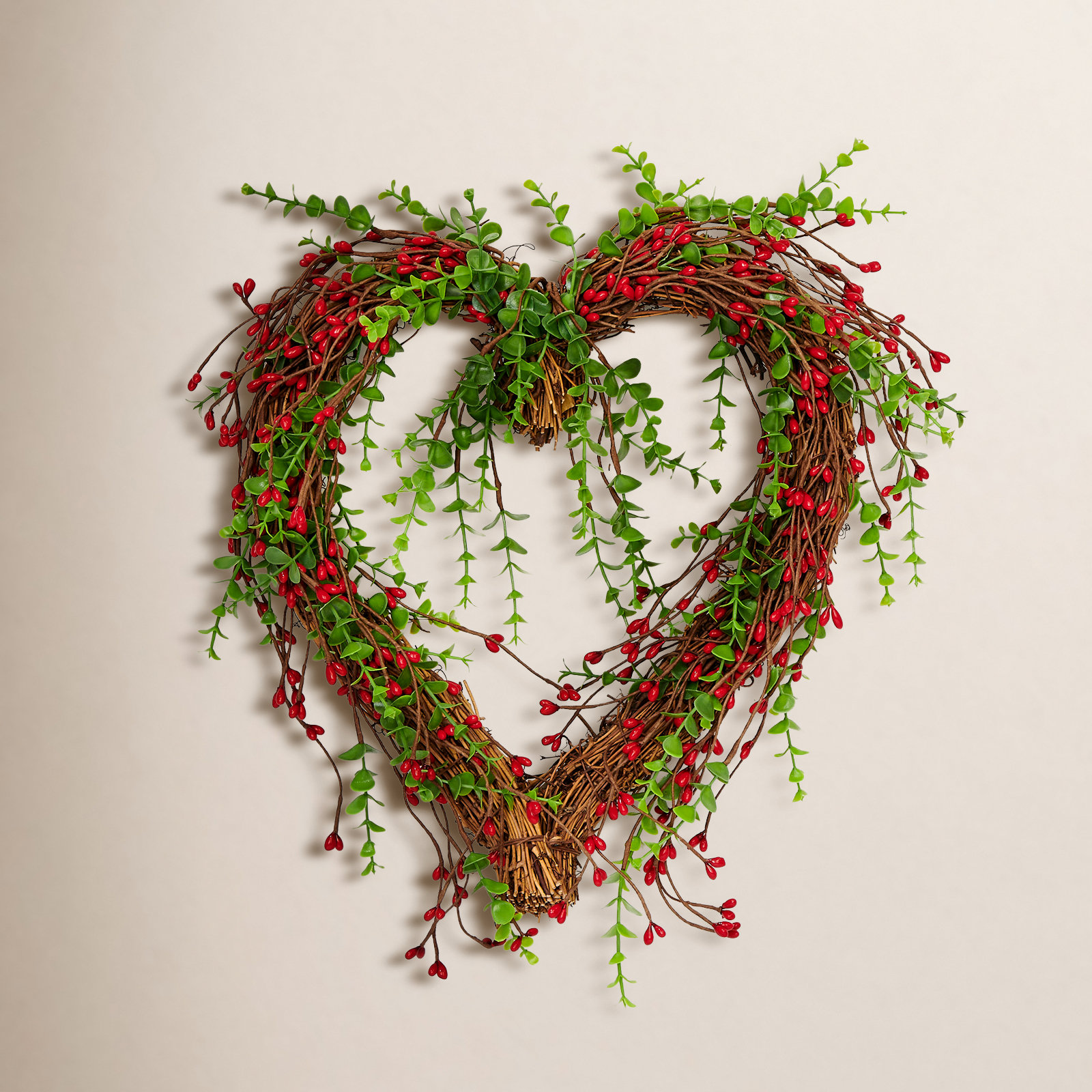 15" Berry Heart Wreath, Red