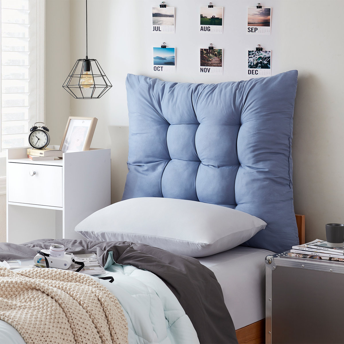 Rainha - Puffy Tufted College Backrest Pillow