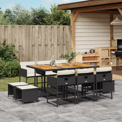 Ensemble repas avec coussins Hokku Designs