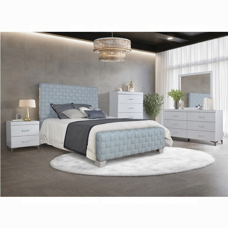 Saree Queen Bed, Queen