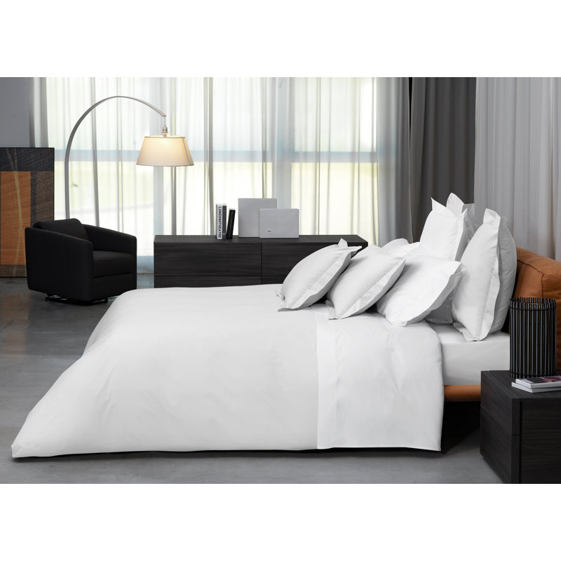 Gemma Sham, Standard Sham, White