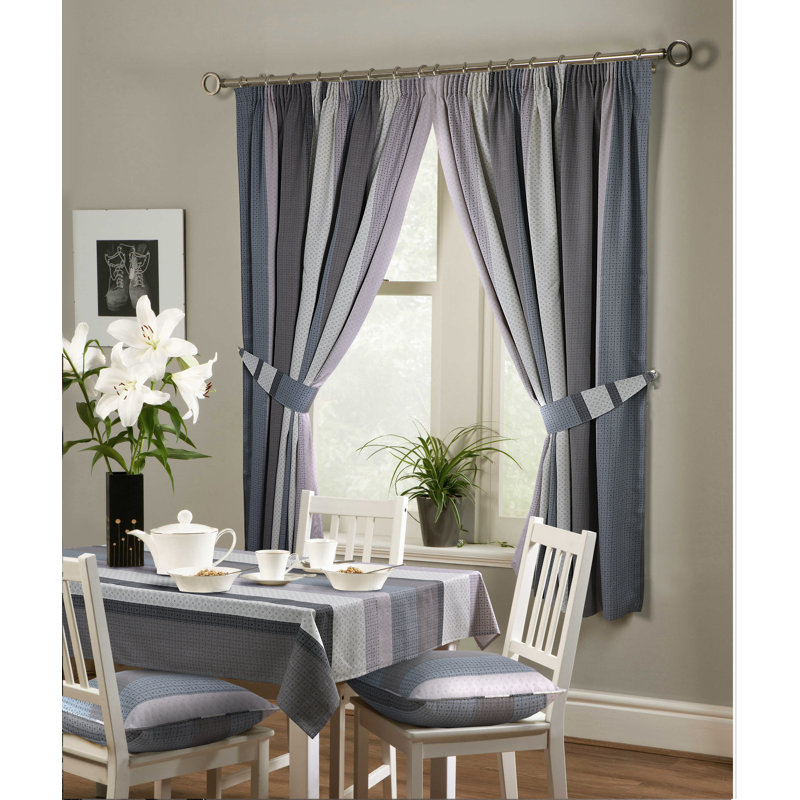 Naja Tablecloth, Grey