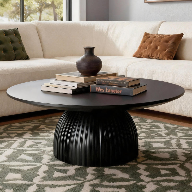 Table basse ronde noire, Noir, noir, noir, noir