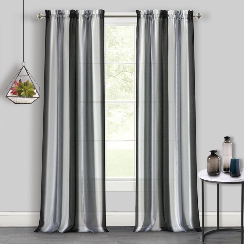 Paire de rideaux semi-transparents avec passe-tringle Spangler Elegant, Noir, l 50 po x L 63 po