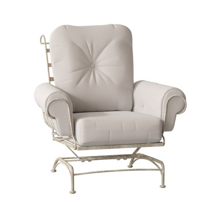 Terrace Outdoor Lounge Chair