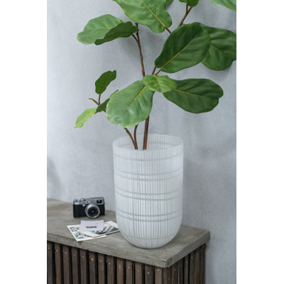 Aaira Glass Table Vase 1