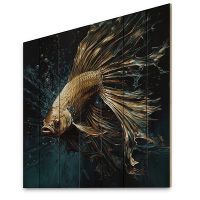 Poisson doré dans l'océan II - reproduction de poisson animal sur bois de pin naturel