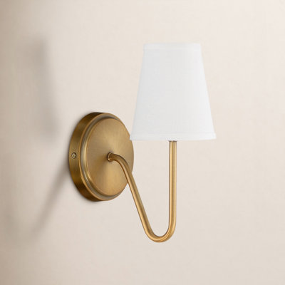 Ponta Single Light Dimmable Armed Sconce