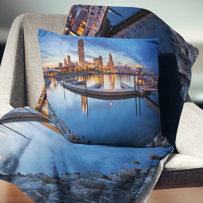 Vue panoramique de Milwaukee - Coussin imprimé paysage urbain