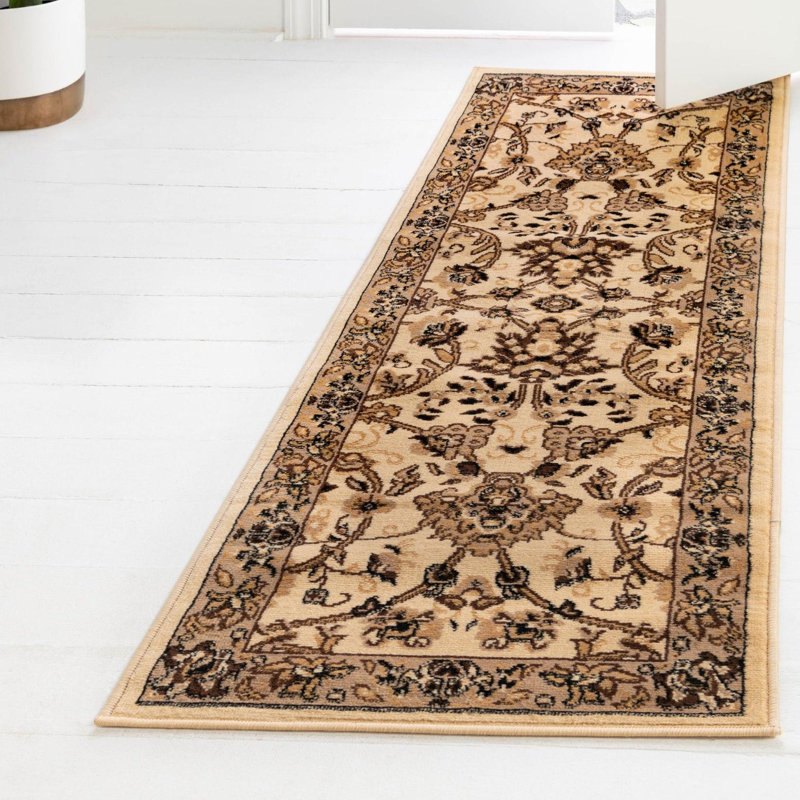 Tapis bourgogne Bhatari, Tapis de couloir 2 pi 7 po x 10 pi, Ivory