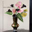 Ornements de fleurs simulées