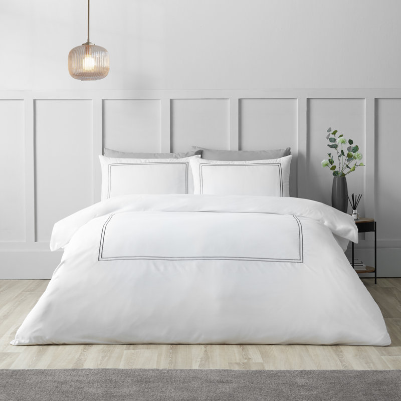 So Soft Mono Satin Stitch Duvet Cover Set, King