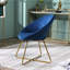 Attrayante chaise en velours soyeux avec base de traîneau de ton or-1617055741