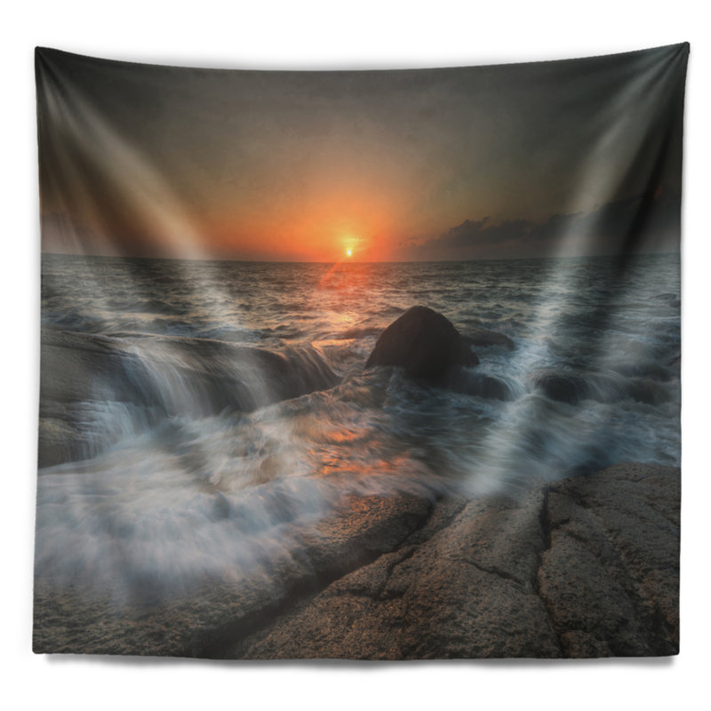 Tapisserie «Lashing Sea Waves at Sunset», H 68 po x l 80 po