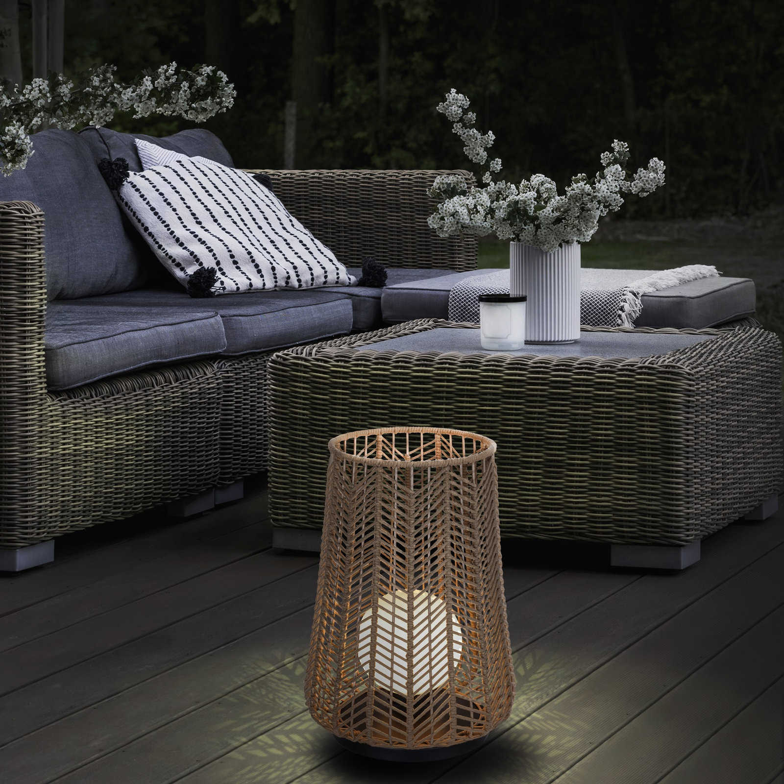 Elice Outdoor Accent Lamp