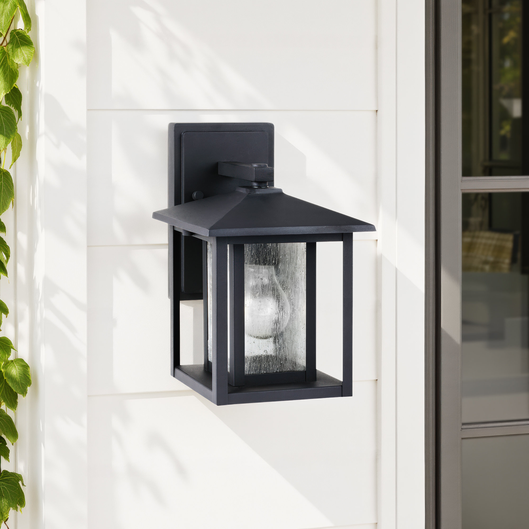 Vermont Single Light Outdoor Aluminum Wall Light, Black, 11" H x 7" W, 60W A19 Medium