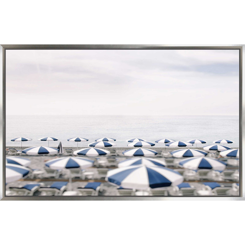 Seaside 7 par - photographie, Cadre flottant argent, H 39,5 po x l 63,5 po x P 2 po