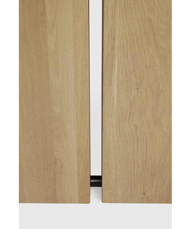 Oak Extendable Double Pedestal Dining Table