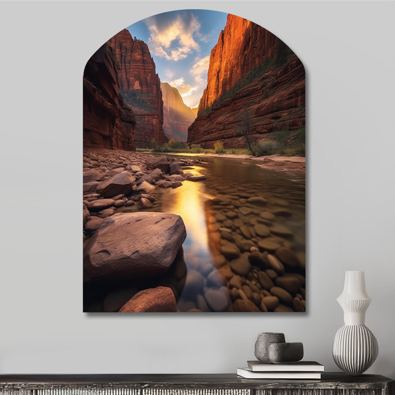 «Gwynavere - Unique Shape Utah», reproduction d'art murale en métal Freeform, H 34 po x l 25 po