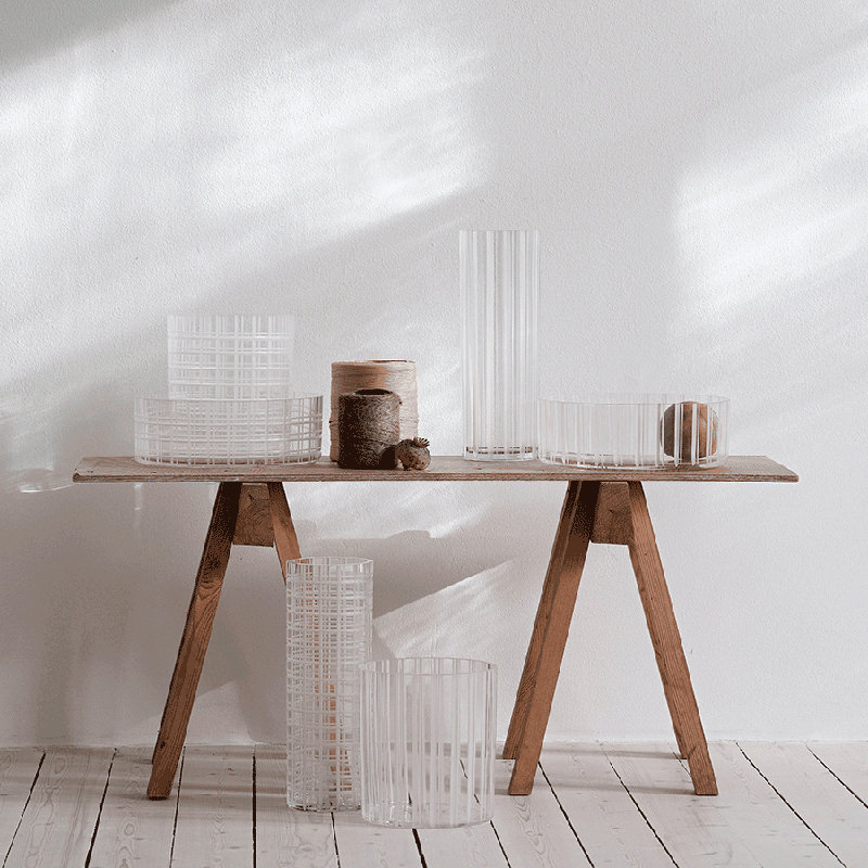 Vase de table Cut in Number Checker, H 7,87 po x l 7,28 po x P 7,28 po