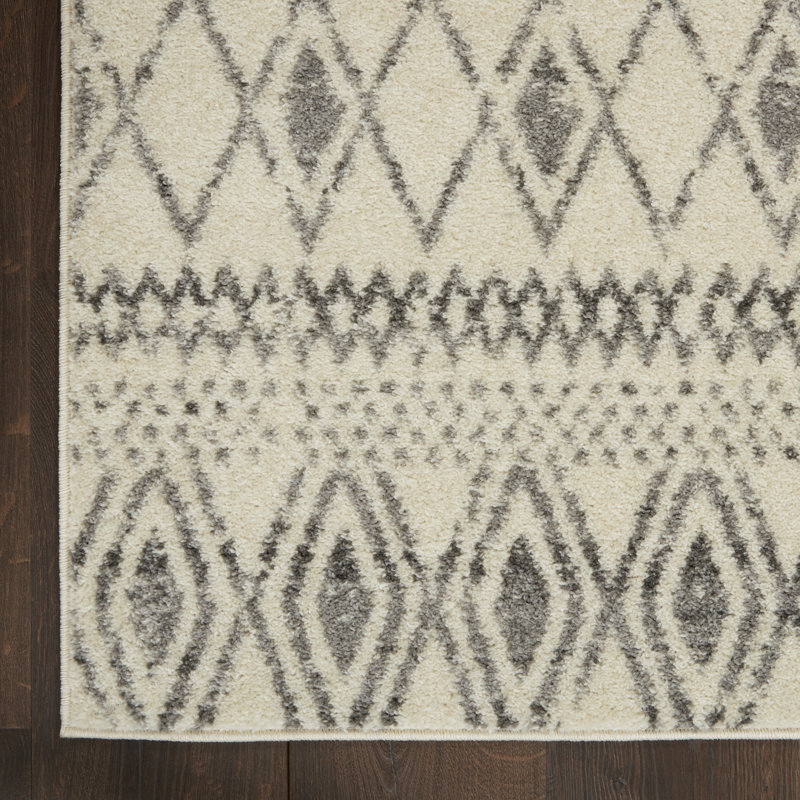 Frankston Geometric Ivory Area Rug, Rectangle 5'3" x 7'3"