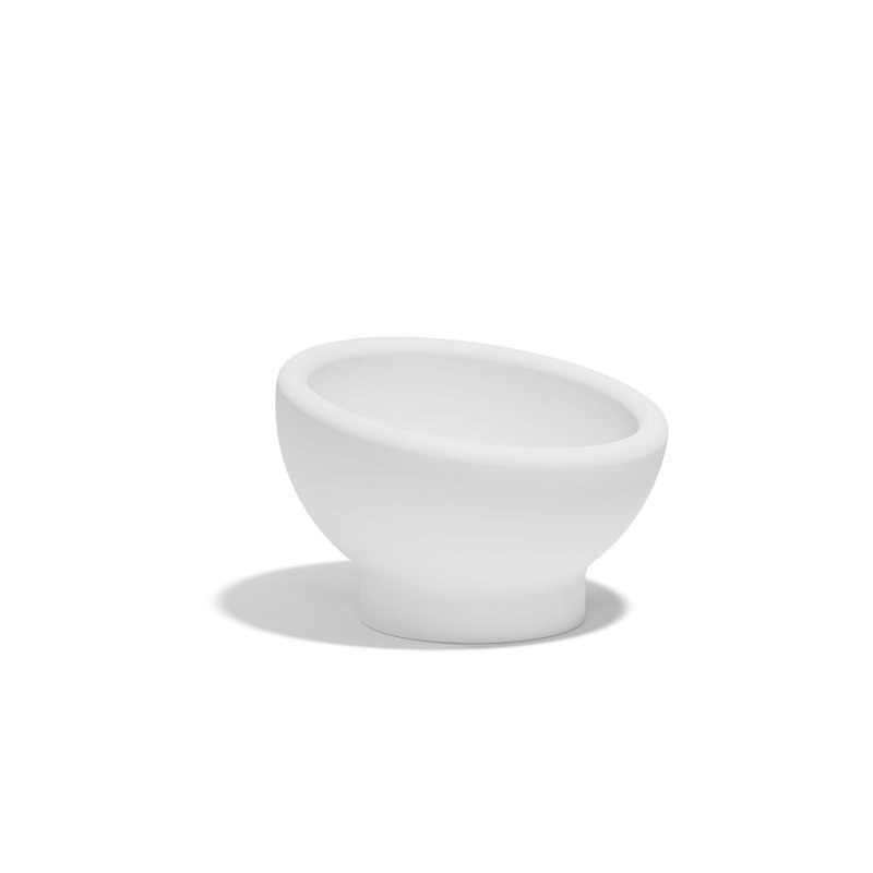 Luna Planter, 16.25" H x 23.5" W x 23.5" D, White