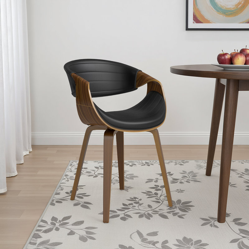 Chaise avec accoudoirs rembourrée Arabelle, Similicuir grainé noir, Noyer