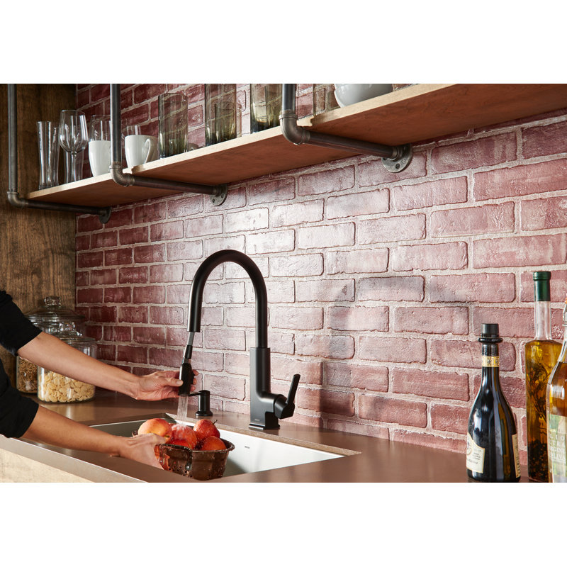 STo Pull-Down Single Handle Kitchen Faucet, Matte Black