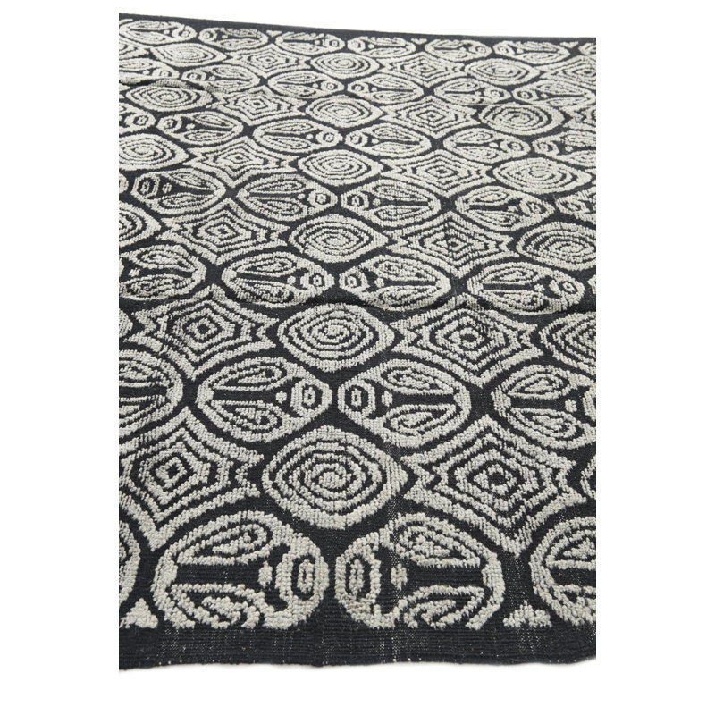 Odea Black Rug