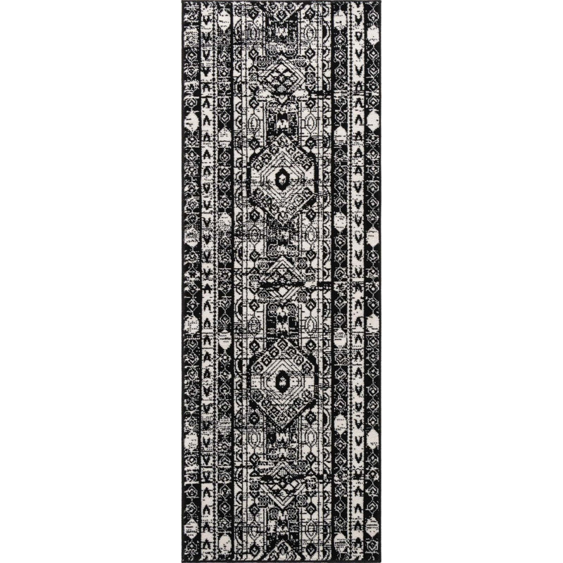 Ibaad Geometric Indoor Rug, Runner 2' x 6'1"
