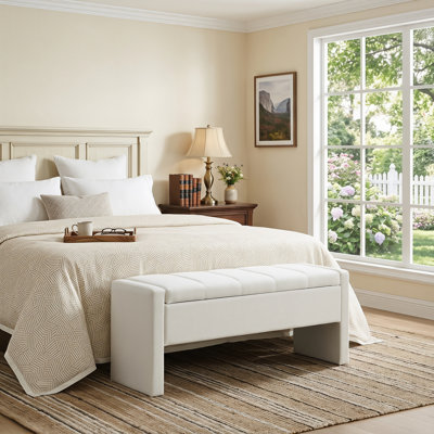 Siège de lit contemporain avec repose-pieds spacieux et rembourré avec rangement; Le siège de meuble-lavabo latéral moelleux Comideal fort est idéal pour le salon; Chambre à coucher; Dortoir; Table basse; Lin blanc éclatant